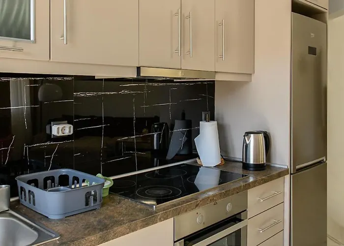 In Perea 30 Meter Vom Entfernt Apartmán Peraía