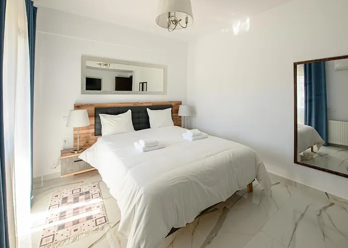 In Perea 30 Meter Vom Entfernt Apartmán Peraía